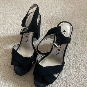 Anne Klein Black Heels - Size 6